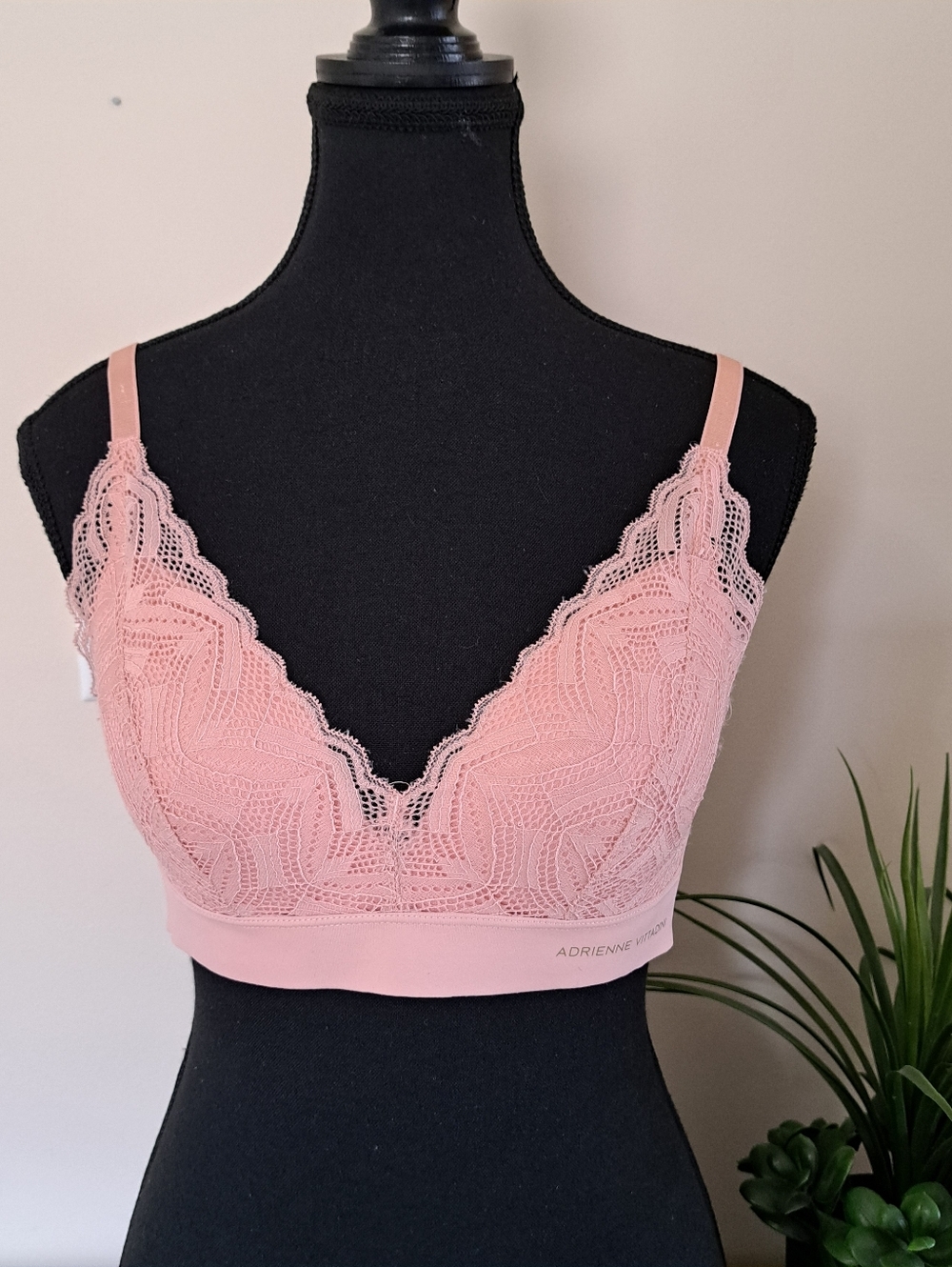 Adrienne Vittadini Lace Bra Womens Size 34C Peach Pink Wire Free Feminine